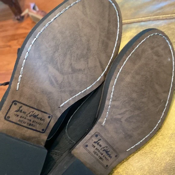 Sam Edelman black leather lace up ankle boots - Picture 6 of 6